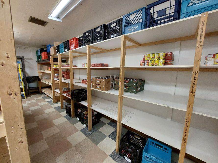 St.-Vincent-empty-shelves